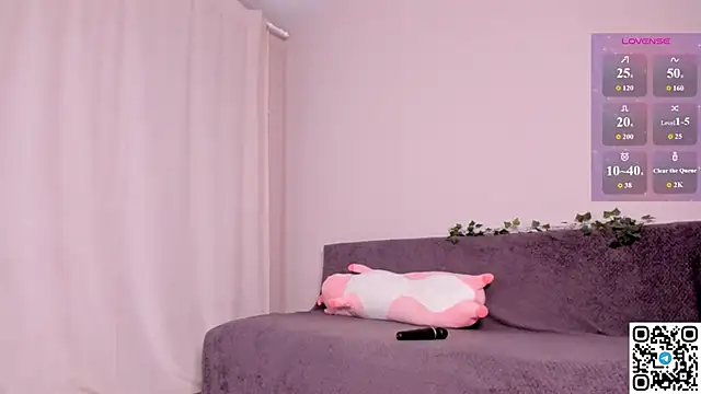 emmelieflorence online show from 28, 2, 2026