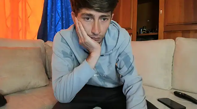 laurent 01 online show from 21, 3, 2025