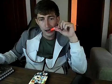 laurent 01 online show from 15, 9, 2025