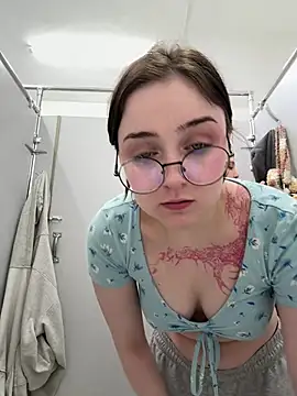 bambi lu online show from 22, 4, 2026