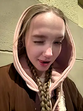 bambi lu online show from 18, 10, 2025