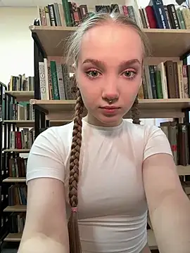 bambi lu online show from 21, 4, 2026