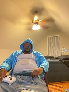 Snapshot of bigdick650 chatting on 11, 7, 2026 bigdick650 online show from 11, 7, 2026