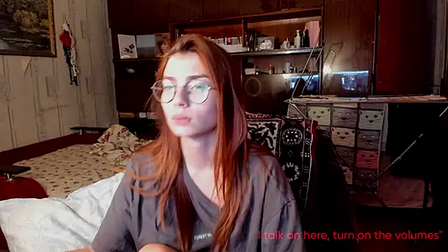 Snapshot of AngelaSwan chatting on 13, 9, 2025 AngelaSwan online show from 13, 9, 2025