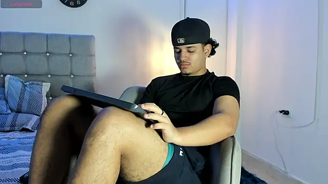 samxx muscle online show from 15, 10, 2025