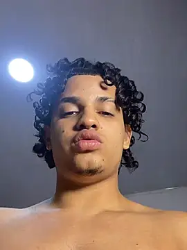 samxx muscle online show from 27, 2, 2026