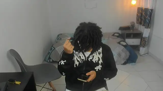 Snapshot of samxx_muscle chatting on 23, 7, 2026 samxx muscle online show from 23, 7, 2026