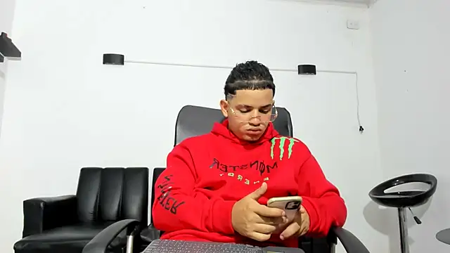 samxx muscle online show from 30, 3, 2026