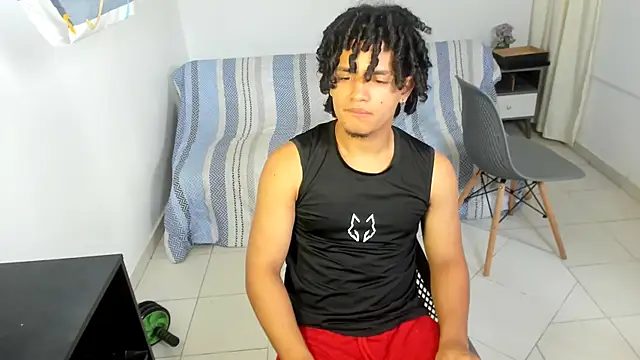 Snapshot of samxx_muscle chatting on 26, 7, 2026 samxx muscle online show from 26, 7, 2026