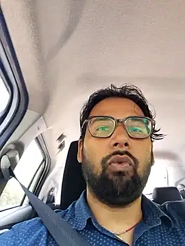 Snapshot of UAjit chatting on 7, 5, 2026 UAjit online show from 7, 5, 2026