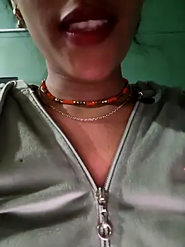 Eshwari Chopra online show from 22, 12, 2025