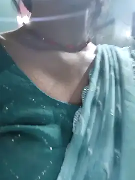 Eshwari Chopra online show from 8, 11, 2025