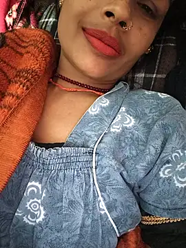 Eshna Dabral online show from 11, 11, 2025