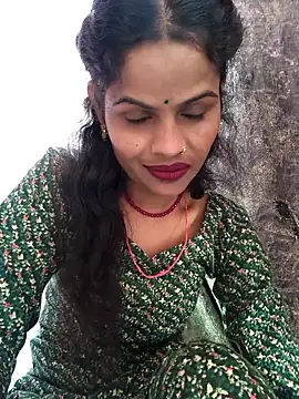 Eshna Dabral online show from 29, 11, 2025