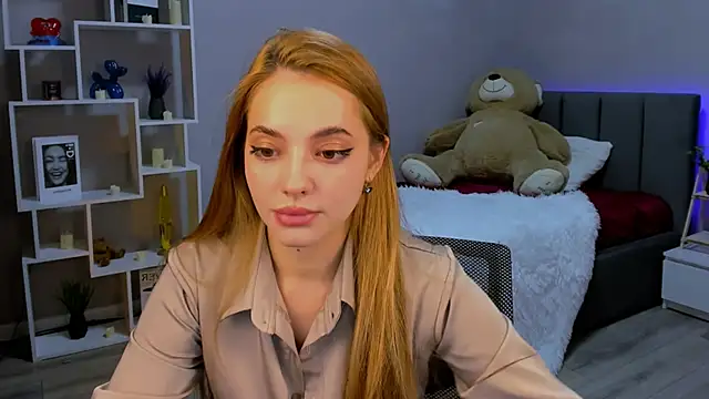 MelanieAlves online show from 21, 11, 2025