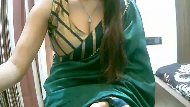 Snapshot of ragini_m_m_s chatting on 24, 9, 2025 ragini m m s online show from 24, 9, 2025