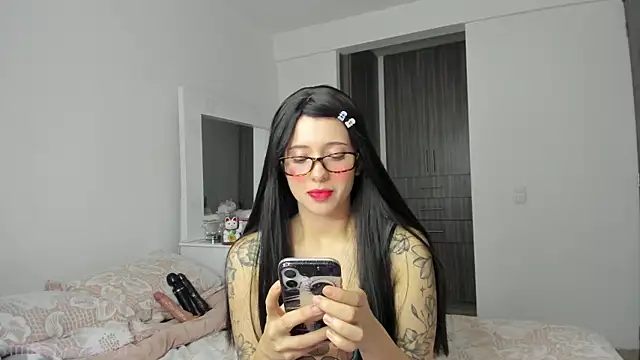 Snapshot of ImBunnyNova chatting on 28, 4, 2026 ImBunnyNova online show from 28, 4, 2026