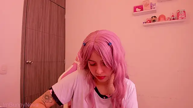 ImBunnyNova online show from 19, 6, 2026