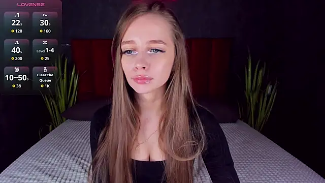 Amy Waynee online show from 26, 9, 2025