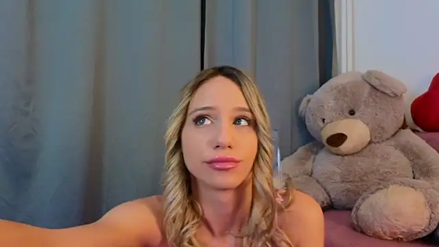 MellisaKim online show from 15, 7, 2026