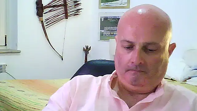 Alexis Bull online show from 17, 5, 2026