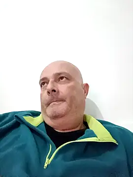 Alexis Bull online show from 2, 11, 2025