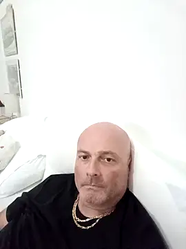 Alexis Bull online show from 7, 10, 2025