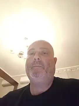 Alexis Bull online show from 14, 5, 2026