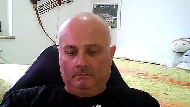Snapshot of Alexis_Bull chatting on 18, 5, 2026 Alexis Bull online show from 18, 5, 2026
