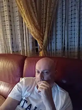 Snapshot of Alexis_Bull chatting on 26, 5, 2026 Alexis Bull online show from 26, 5, 2026