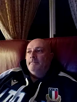 Alexis Bull online show from 18, 2, 2026