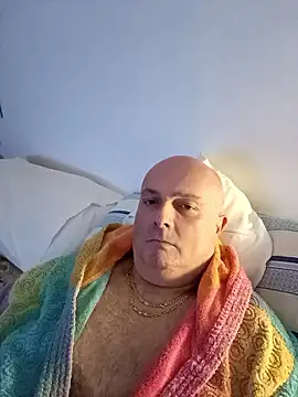 Alexis Bull online show from 12, 1, 2026