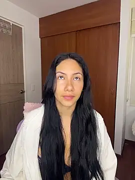 ArianaReynoldss online show from 8, 3, 2026