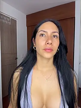 ArianaReynoldss online show from 11, 2, 2026