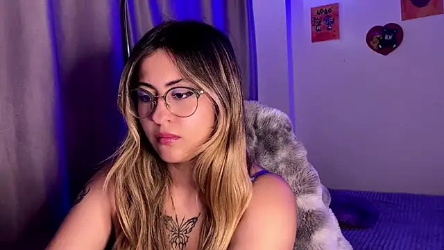 emma  bell  online show from 29, 10, 2025