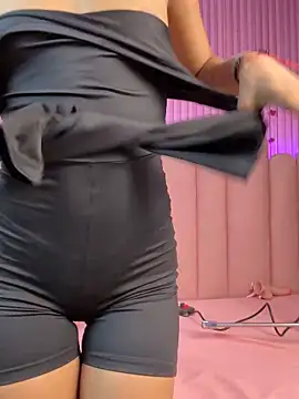 Snapshot of AgataDoll chatting on 23, 10, 2025 AgataDoll online show from 23, 10, 2025