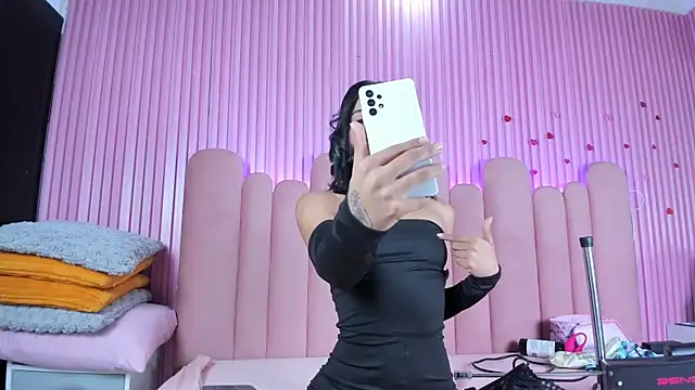 Snapshot of AgataDoll chatting on 16, 10, 2025 AgataDoll online show from 16, 10, 2025