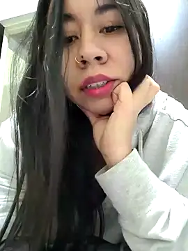 Snapshot of Yuli_Mars chatting on 13, 11, 2025 Yuli Mars online show from 13, 11, 2025