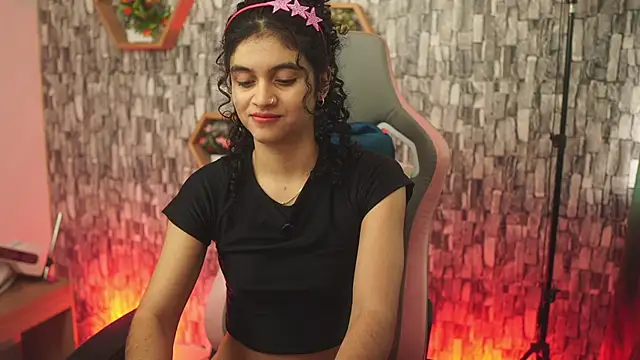 bonniie 98  online show from 18, 4, 2026