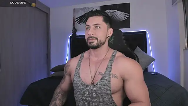 santi aesthetic online show from 11, 4, 2026