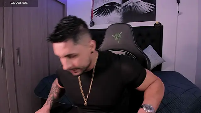 santi aesthetic online show from 15, 2, 2026