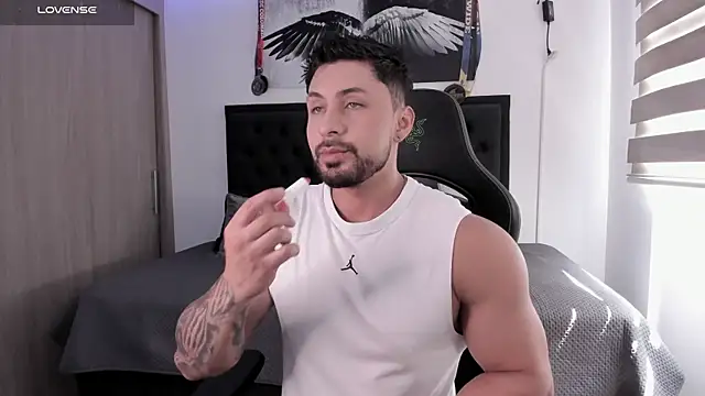 santi aesthetic online show from 9, 1, 2026