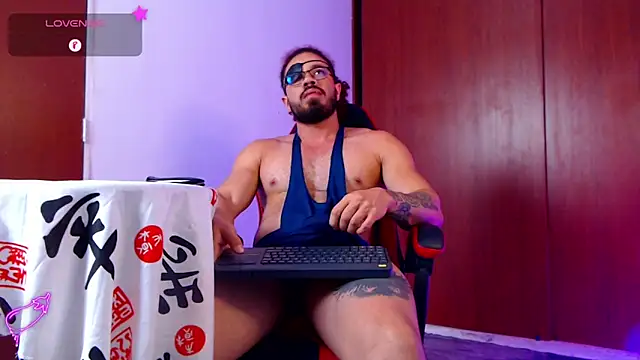 Snapshot of pirata_fitness chatting on 13, 11, 2025 pirata fitness online show from 13, 11, 2025