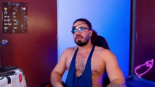 Snapshot of pirata_fitness chatting on 3, 6, 2026 pirata fitness online show from 3, 6, 2026