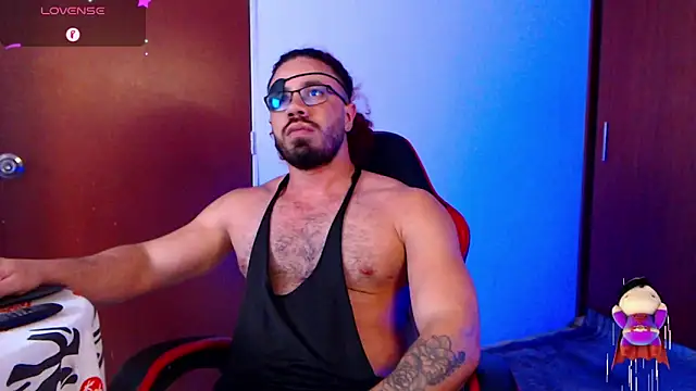 Snapshot of pirata_fitness chatting on 28, 5, 2026 pirata fitness online show from 28, 5, 2026