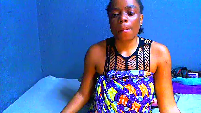 Snapshot of SMALLBOOBSXX chatting on 11, 6, 2026 SMALLBOOBSXX online show from 11, 6, 2026