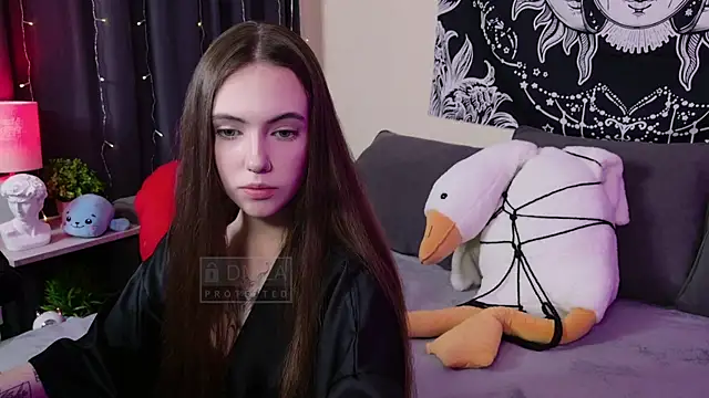 naugghtynikki online show from 22, 3, 2025