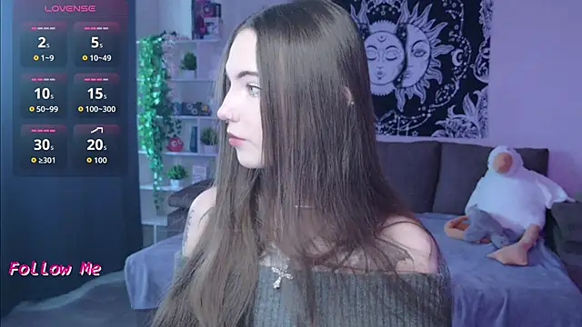 naugghtynikki online show from 6, 10, 2025