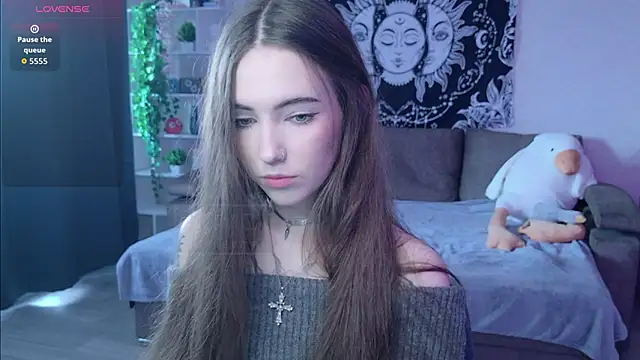 naugghtynikki online show from 23, 9, 2025