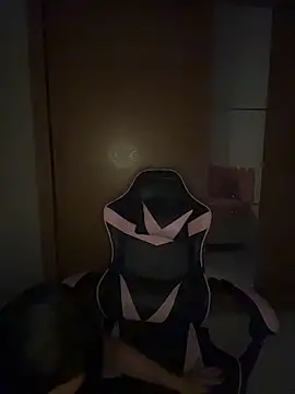 Manu 2002  online show from 4, 3, 2026